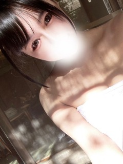 �V�l�����̉摜