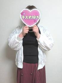 �����