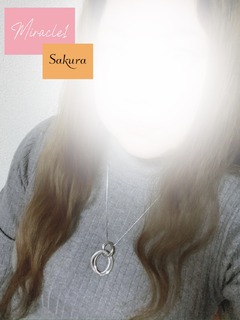 ���S�ƊE�� �l�� ������ AF�̉摜